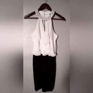 Size 2 BISOU BISOU black and white sleeveless dress